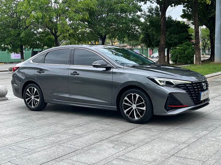 Changan Eado Plus, 2022 — фото 3 из 9