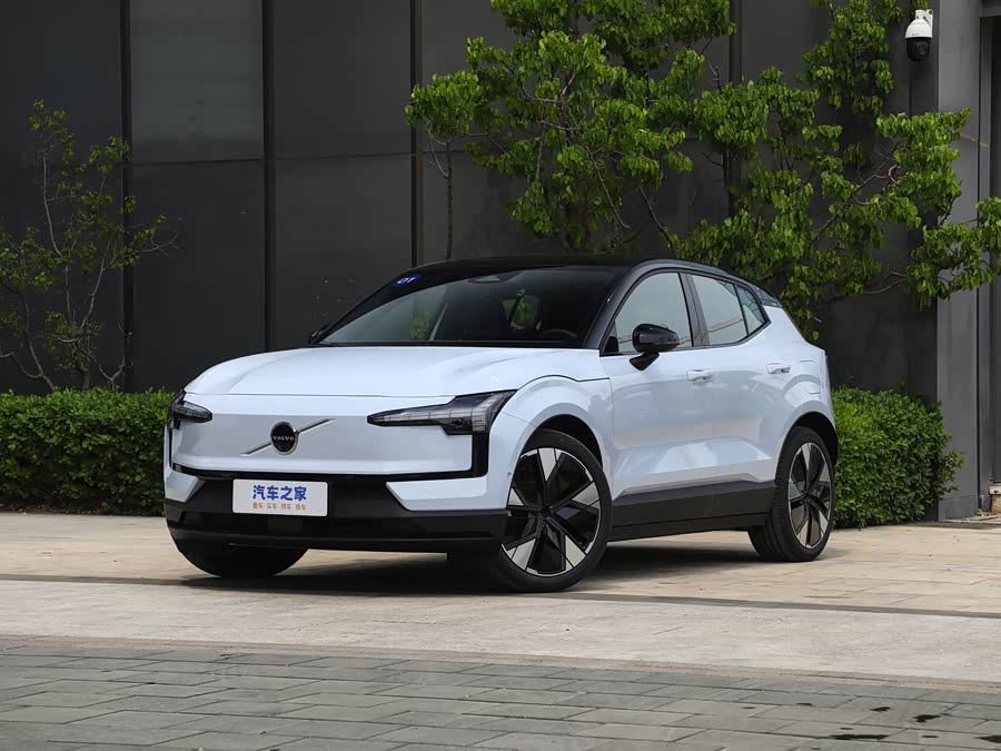 Volvo EX30, 2026 — купить в Воронеже под ключ