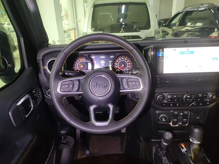 Jeep Wrangler, 2023 — фото 7 из 9