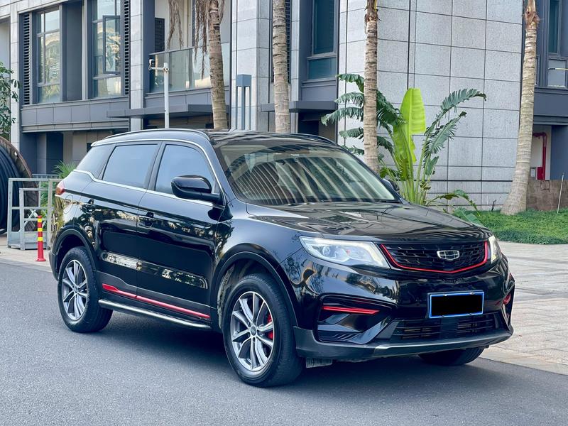 Geely Atlas, 2021 — фото 3 из 10