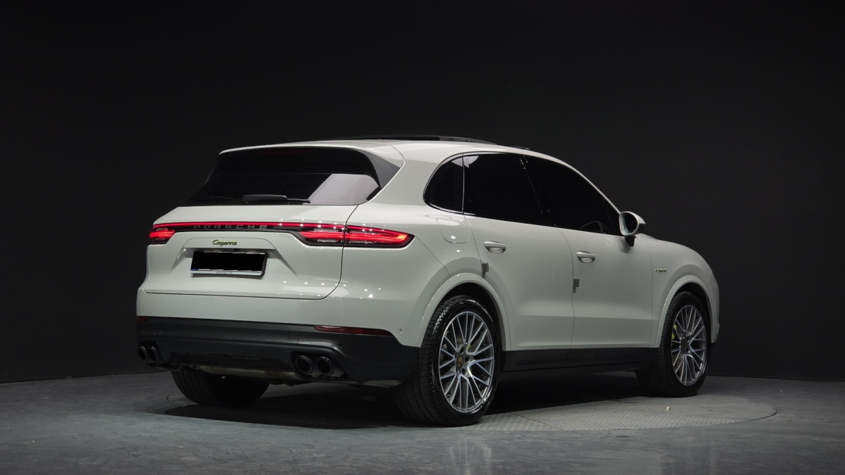 Porsche Cayenne, 2023 — фото 2 из 12