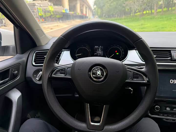 Skoda Rapid, 2021 — фото 9 из 9