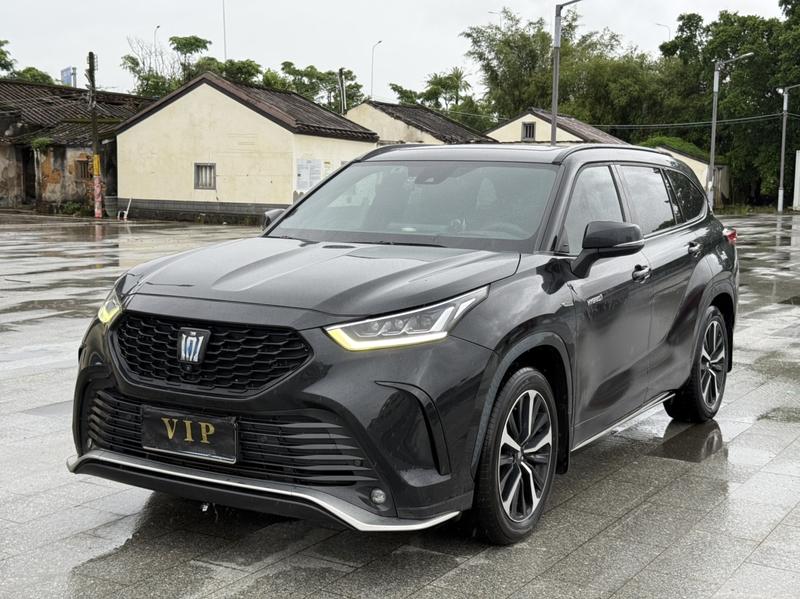 Toyota Crown Kluger, 2021 — купить в Смоленске под ключ