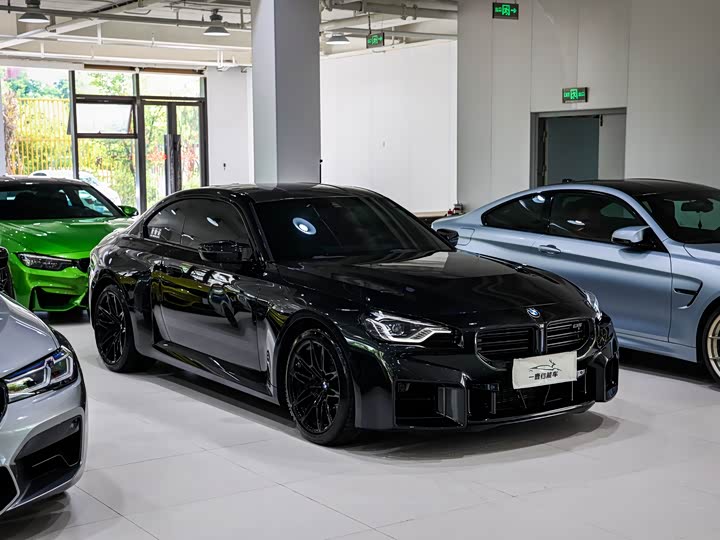 BMW M2, 2025 — фото 3 из 9
