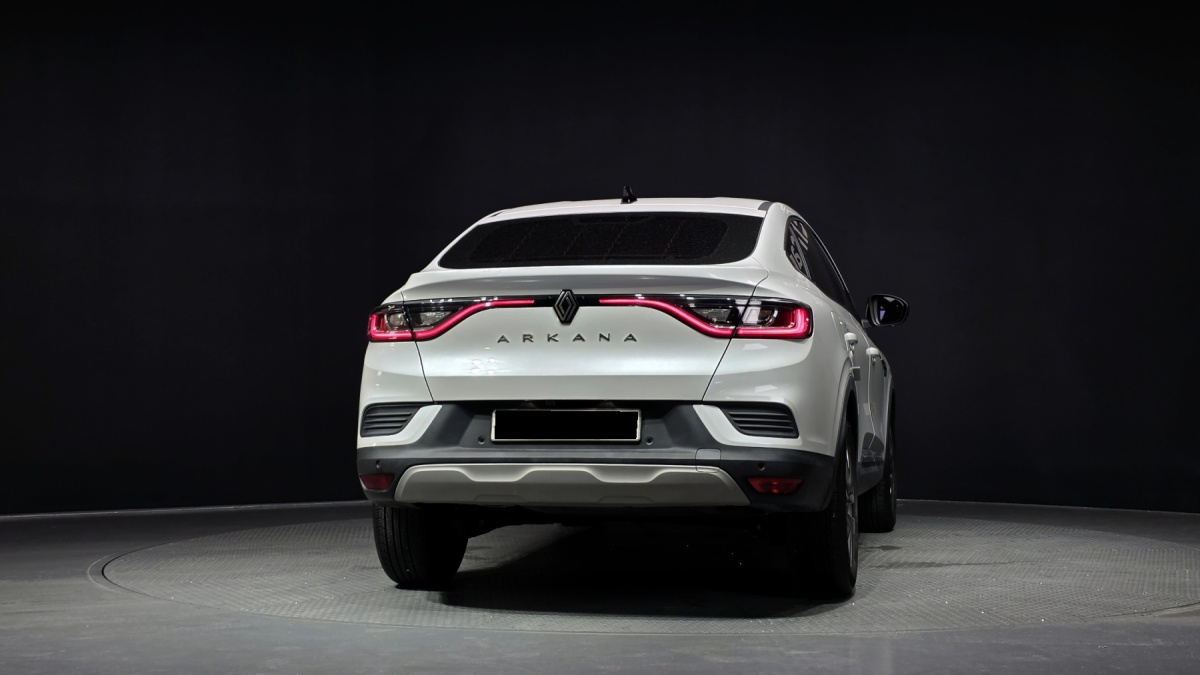Renault Arkana, 2024 — фото 4 из 12