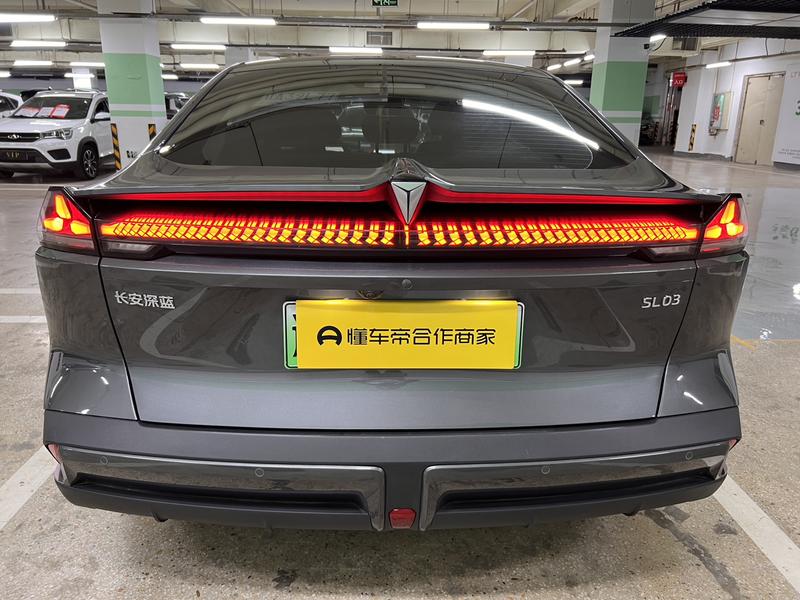 Changan Deepal SL03, 2022 — фото 4 из 12