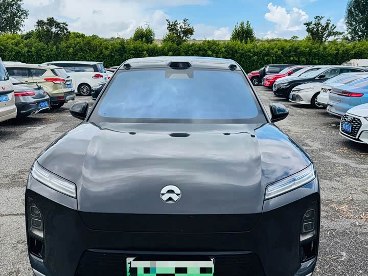 Nio ES8, 2025 — фото 2 из 9