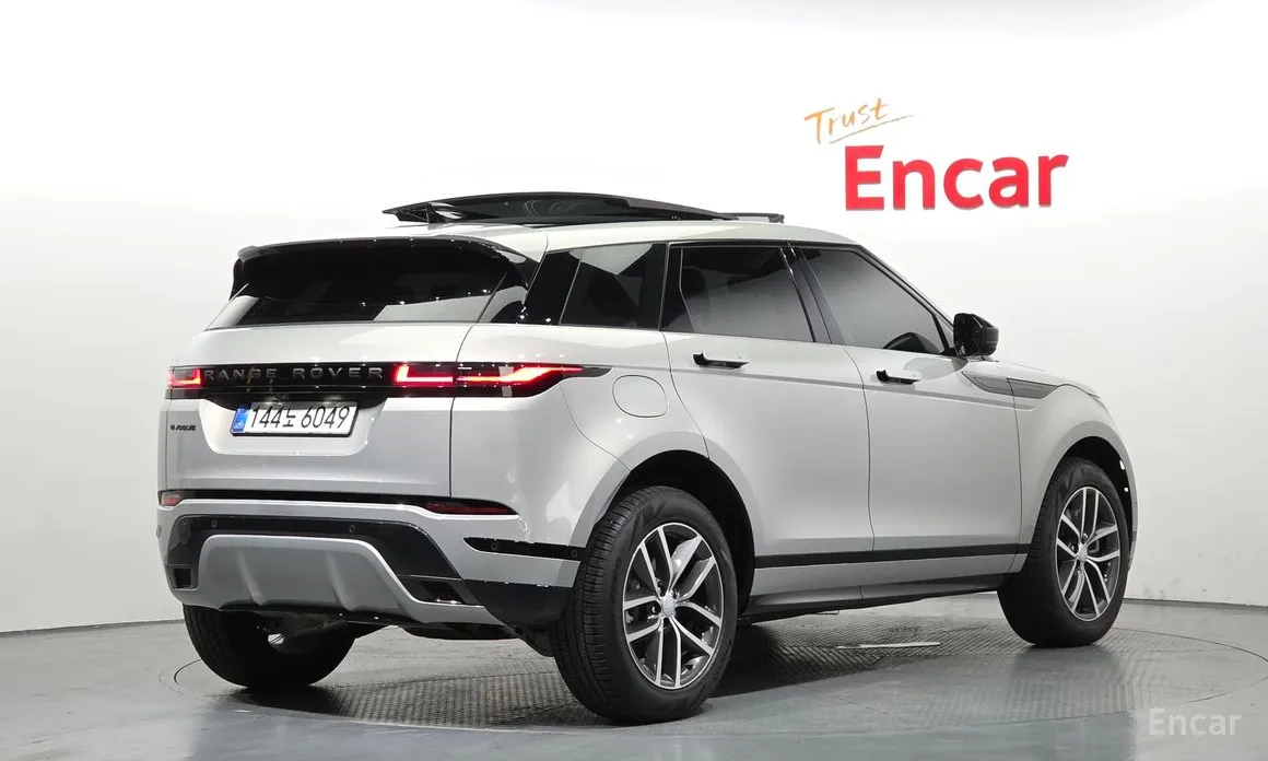 Land Rover Range Rover Evoque, 2025 — фото 2 из 12