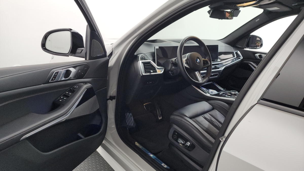 BMW X5, 2025 — фото 9 из 12