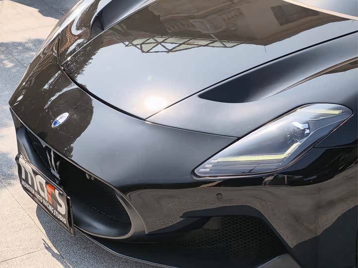 Maserati MC20, 2022 — фото 3 из 9