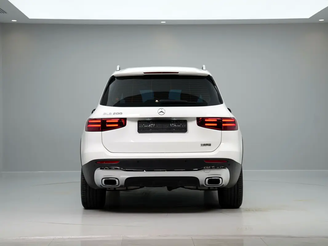Mercedes-Benz GLB-Class, 2023 — фото 6 из 10