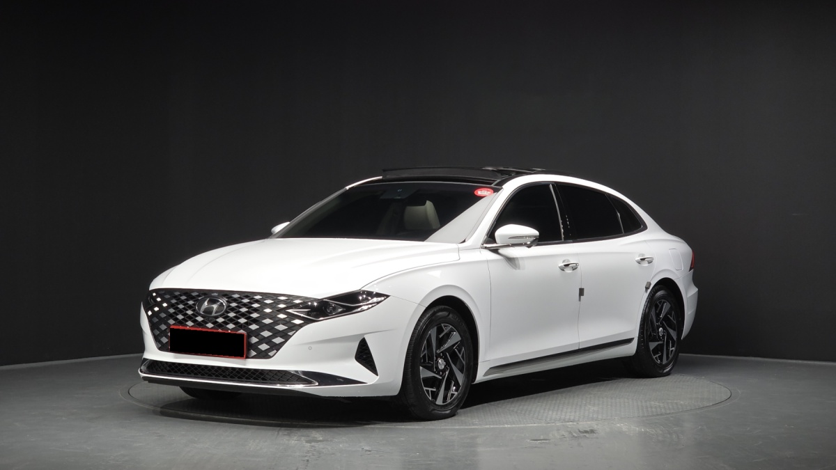 Hyundai Grandeur, 2022 — купить в Воронеже под ключ