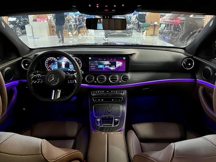 Mercedes-Benz E-Class, 2021 — фото 12 из 12