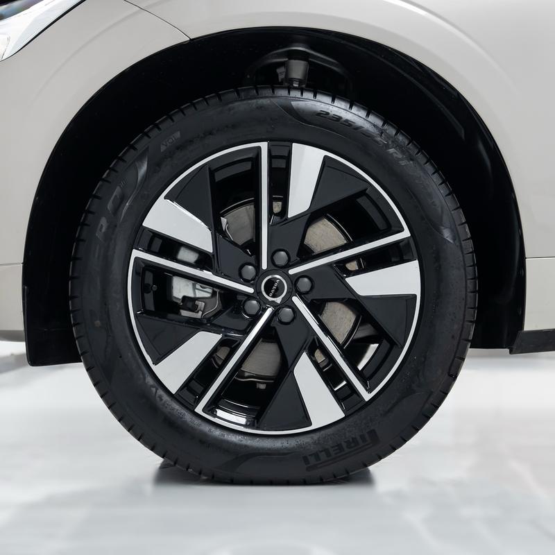 Volvo XC60, 2026 — фото 7 из 12