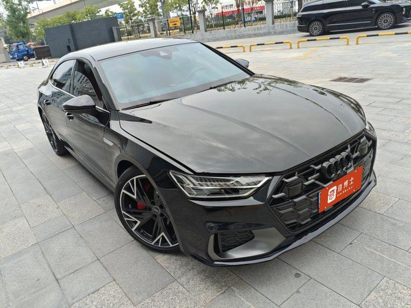 Audi A7L, 2024 — фото 2 из 10