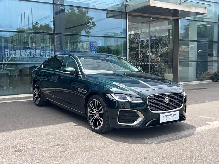 Jaguar XF L, 2025 — фото 3 из 9