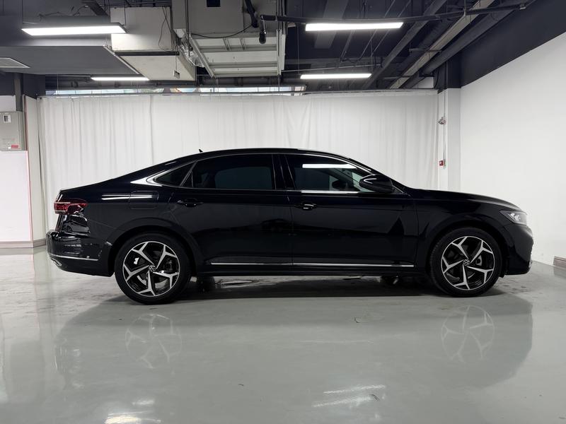 Volkswagen Passat, 2023 — фото 8 из 12