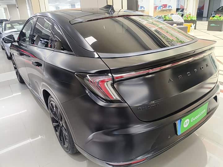 BAIC Arcfox Alpha S, 2023 — фото 5 из 9