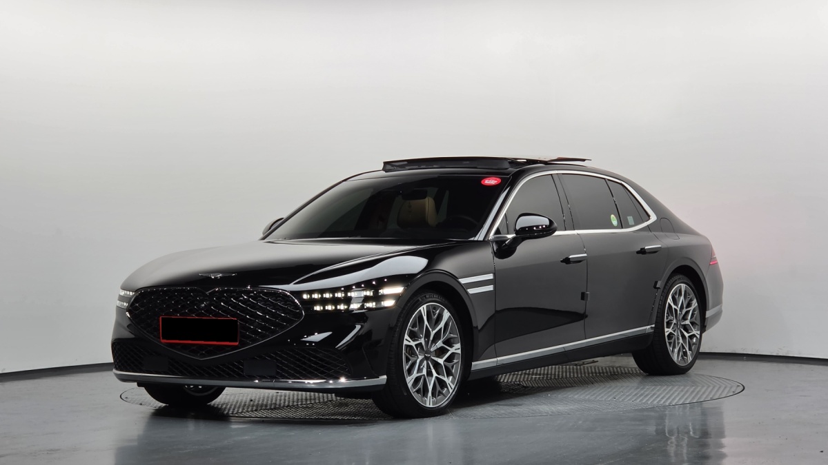 Genesis G90, 2023 — купить в Смоленске под ключ