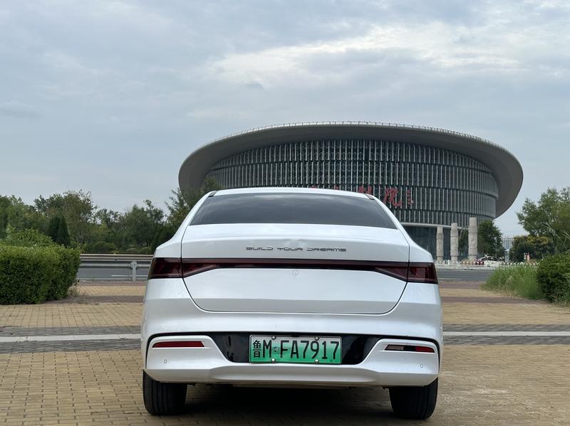 BYD Qin Plus, 2023 — фото 5 из 9