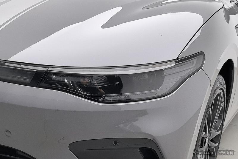 Leapmotor Lafa5, 2025 — фото 5 из 12
