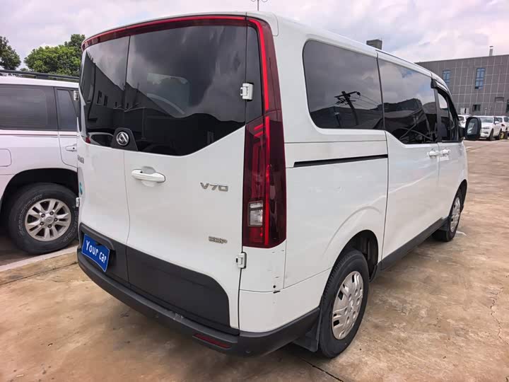 Maxus V70, 2023 — фото 6 из 9
