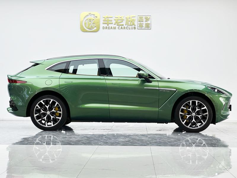 Aston Martin DBX, 2023 — фото 7 из 12