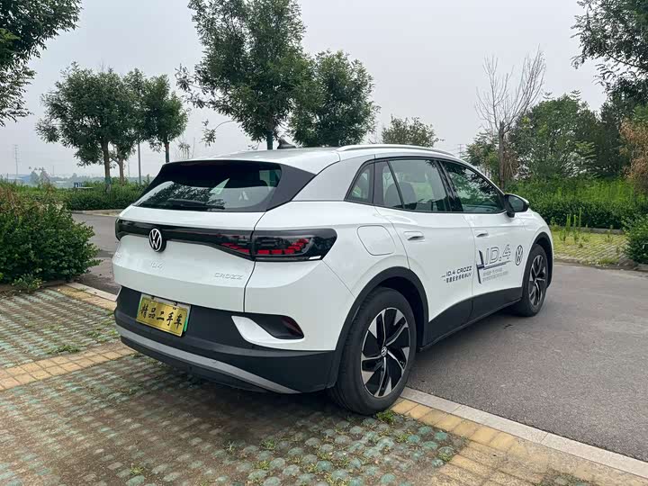 Volkswagen ID.4 Crozz, 2024 — фото 9 из 9
