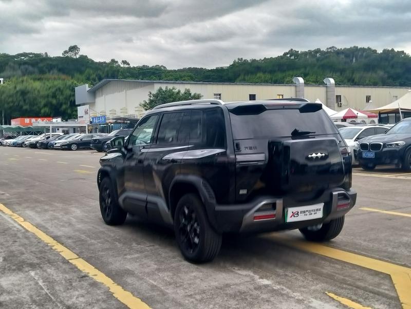 BYD FangChengBao Titanium 3 (Tai 3), 2026 — фото 4 из 12