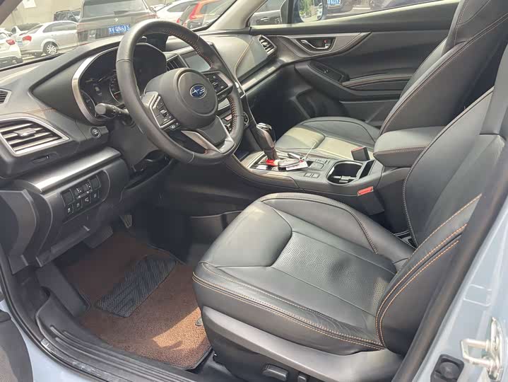 Subaru XV, 2023 — фото 7 из 9