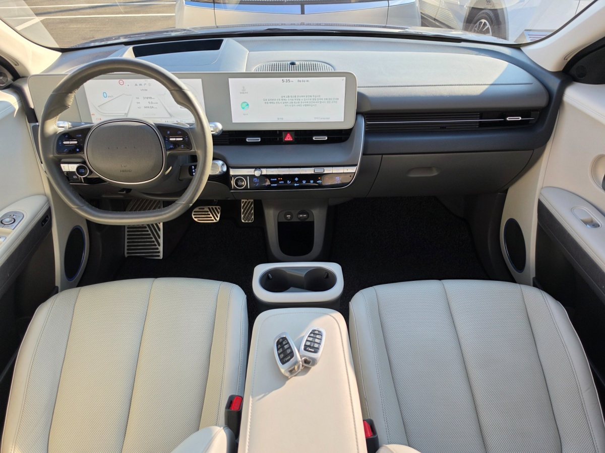 Hyundai Ioniq 5, 2022 — фото 6 из 12