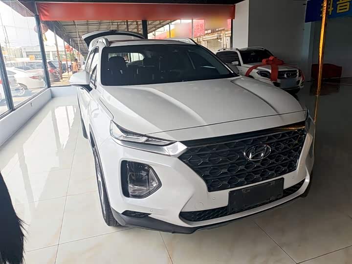 Hyundai Santa Fe, 2023 — фото 4 из 9