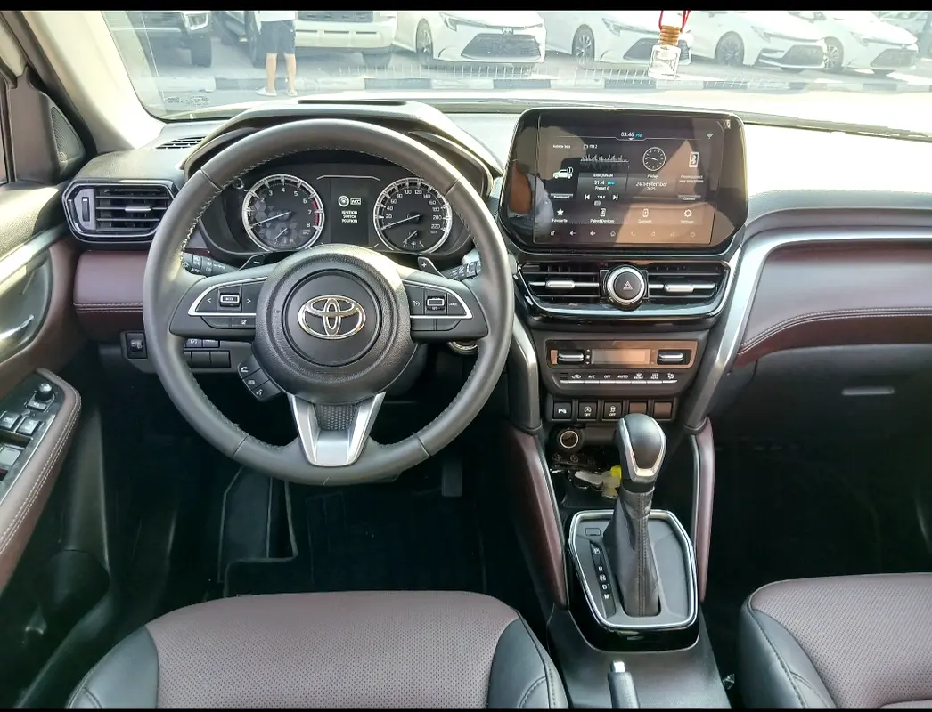 Toyota Urban Cruiser, 2025 — фото 8 из 10