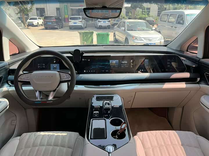 Dongfeng Forthing Xinghai V9, 2024 — фото 9 из 9