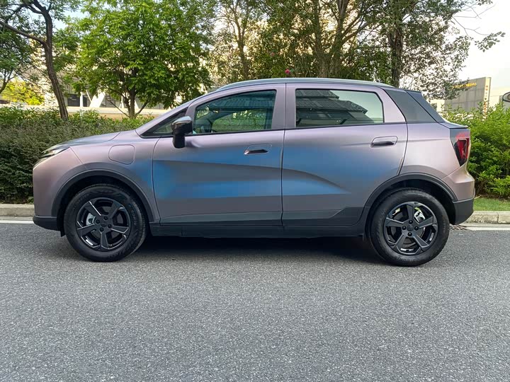 Geely Geometry E Firefly, 2022 — фото 3 из 7