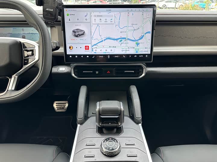 Jetour T2, 2023 — фото 8 из 9