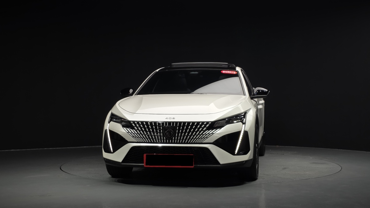 Peugeot 408, 2023 — фото 3 из 12