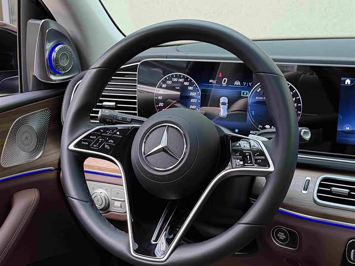 Mercedes-Benz GLE-Class Hybrid, 2024 — фото 7 из 9