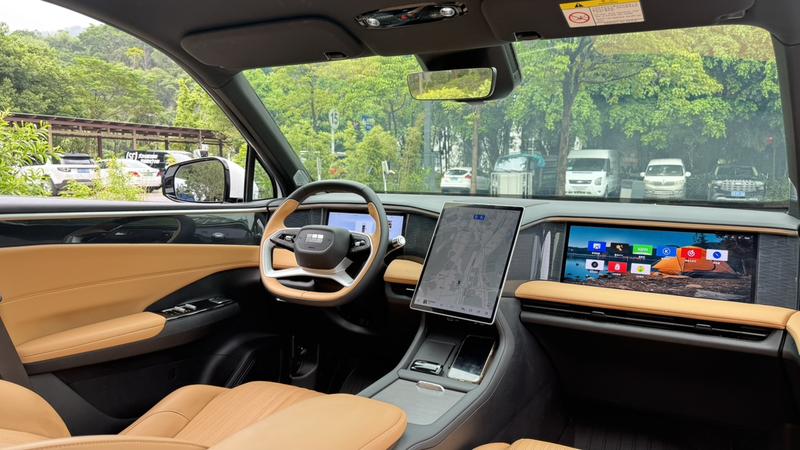 Geely Galaxy L7, 2023 — фото 11 из 12