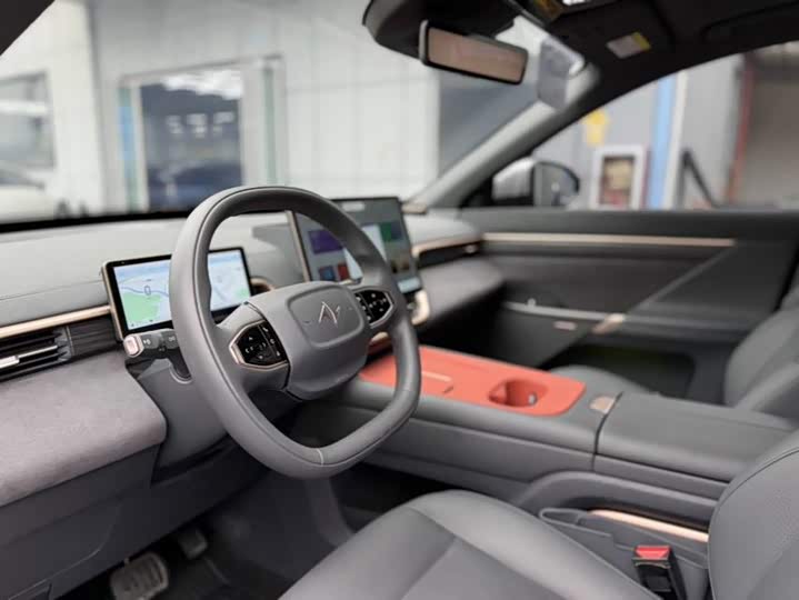 Dongfeng Yipai eπ 008, 2024 — фото 8 из 9