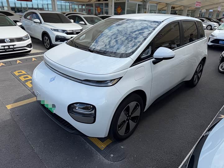 Baojun Yunduo, 2023 — купить в Чебоксарах под ключ