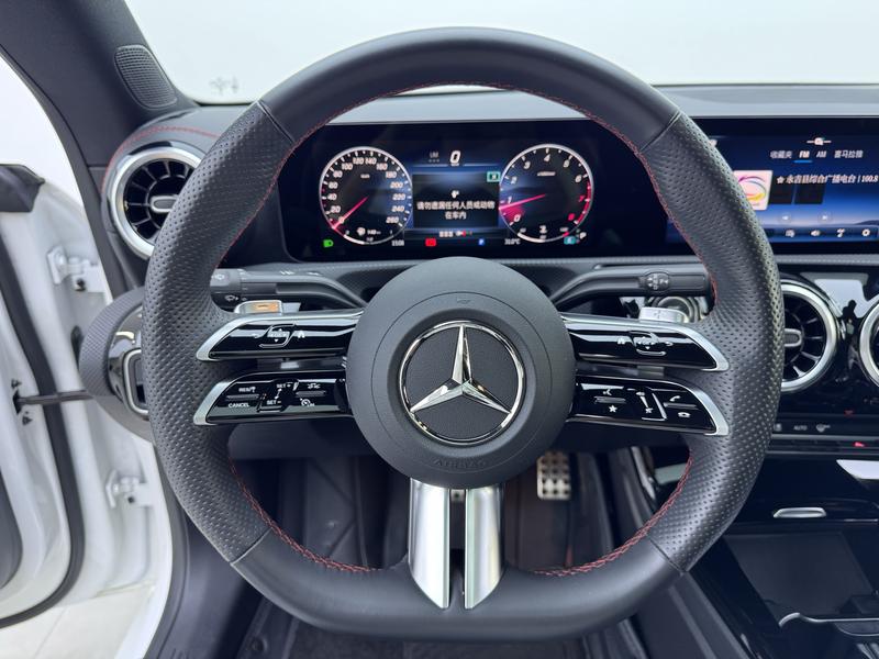 Mercedes-Benz CLA-Class, 2024 — фото 9 из 12