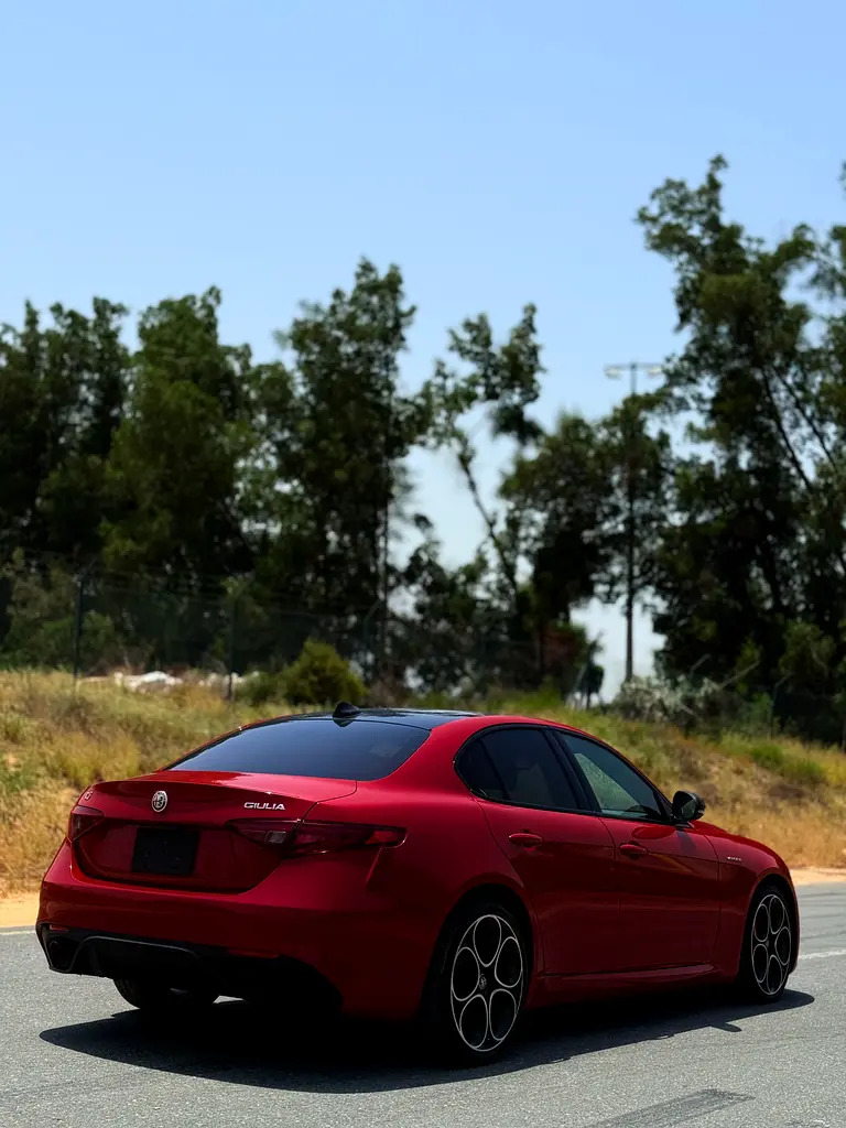 Alfa Romeo Giulia, 2023 — фото 4 из 10