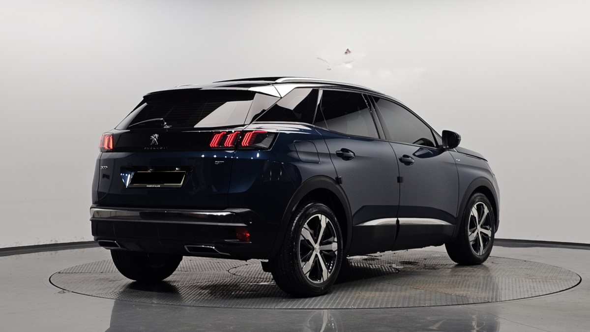 Peugeot 3008, 2022 — фото 2 из 12