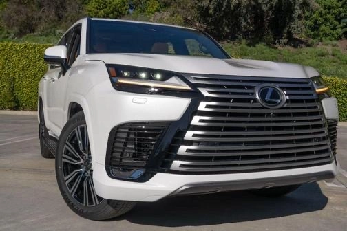 Lexus LX, 2022 — фото 2 из 12