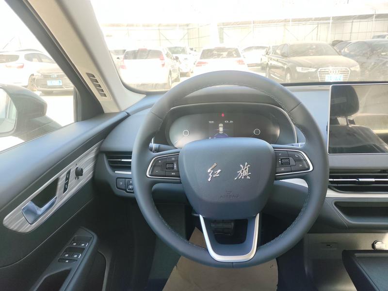 Hongqi E-QM5, 2025 — фото 5 из 8