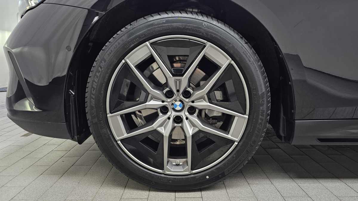 BMW 5 Series, 2025 — фото 5 из 12
