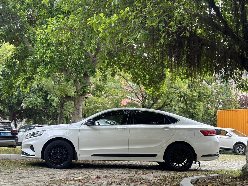 Geely Emgrand GT, 2021 — фото 3 из 12