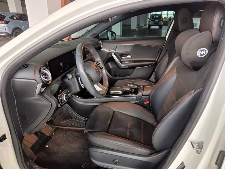 Mercedes-Benz A-Class, 2023 — фото 8 из 9