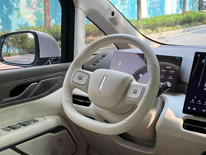 Wey 80 Hybrid, 2025 — фото 9 из 9